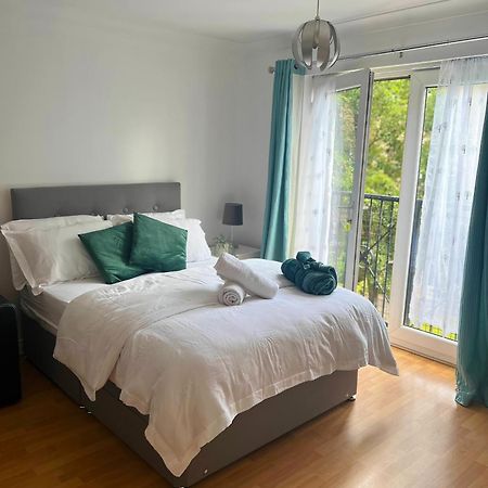 Luxury Rooms And An En-Suite Room With Free Wi-Fi Clarendon Way Colchester Eksteriør billede